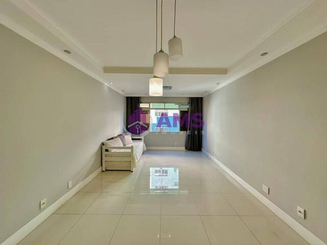 Apartamento para Venda em Santos - 2