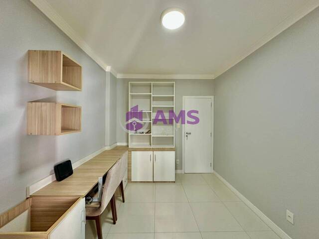Apartamento para Venda em Santos - 5