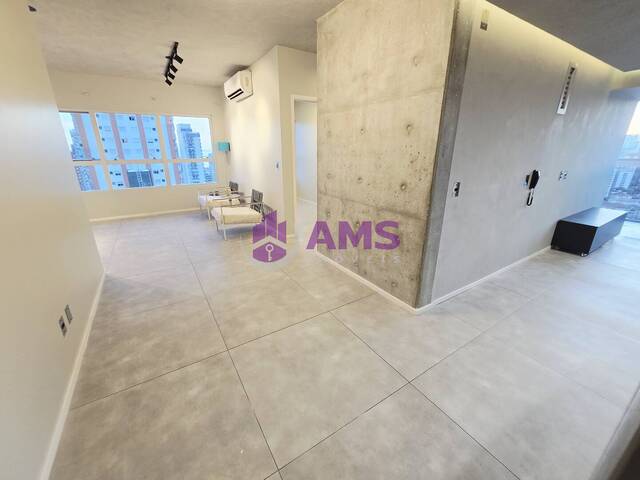 Apartamento para Venda em Santos - 3