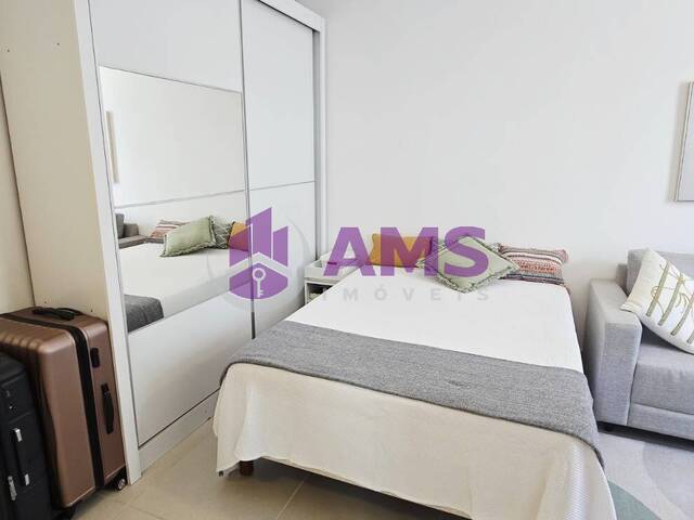 #160 - Apartamento para Locação em Santos - SP