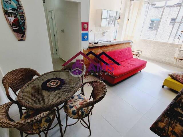 #186 - Apartamento para Venda em Santos - SP