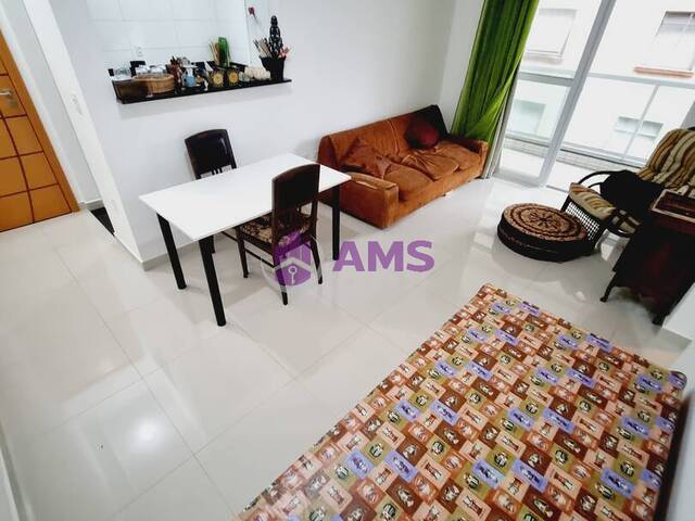#125 - Apartamento para Locação em Santos - SP - 1